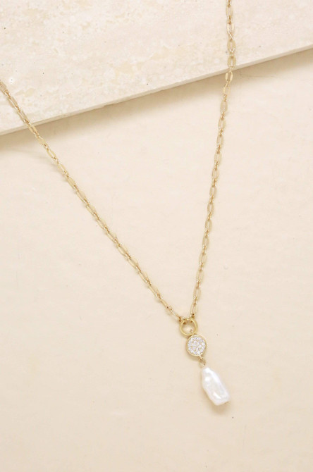 Dainty Vibes Freshwater Pearl Necklace