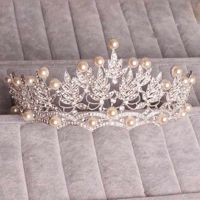 Crystal, Pearl and Rhinestone Tiara, Necklace & Earrings Wedding Jewelry Set