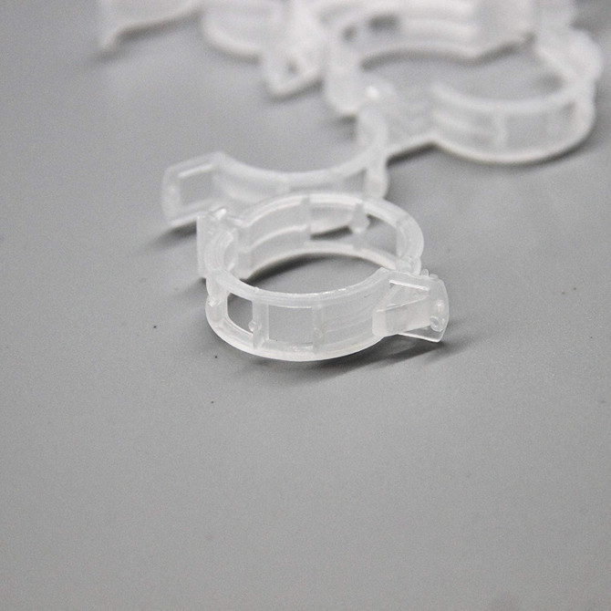 200PCS Plant Support Garden Clips Greenhouse Trellis Clips for Flower Vine Vegetables,Tomato,Makes Garden Melon Vegetables Sweet Pepper Eggplant to Grow Upright and Healthier,Clear White