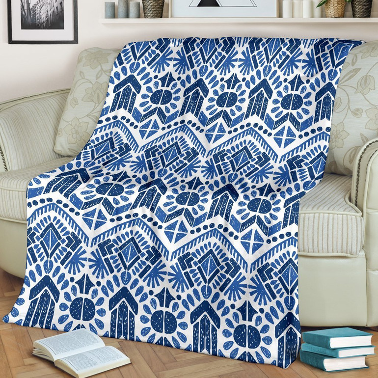Blue And White Aztec Pattern Print Blanket KTSR