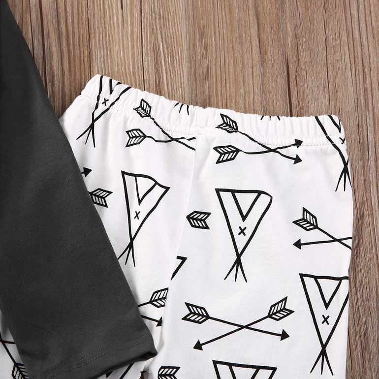 Newborn Baby Boy Girl Clothes Tops Mama Letter Print Cotton T-shirt+Arrow Geometric Pants Leggings 2pcs Outfits Baby Set 0-24M