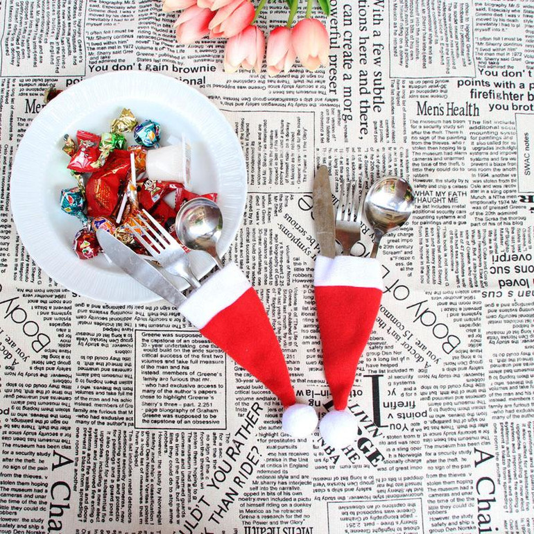 Christmas Decorative tableware Knife Fork Set Christmas Hat Storage Tool