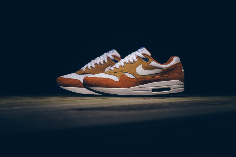 Nike Air Max 1 Premium Retro - Dark Curry