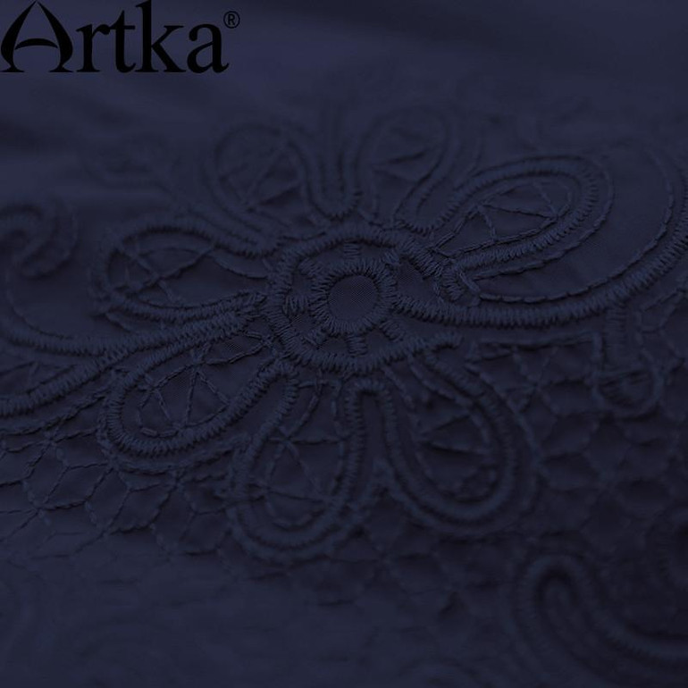 Artka Women's Winter New 2 Colors Embroidery Down Coat Vintage Hoodie Long Sleeve Casual Warm Outerwear ZK10157D