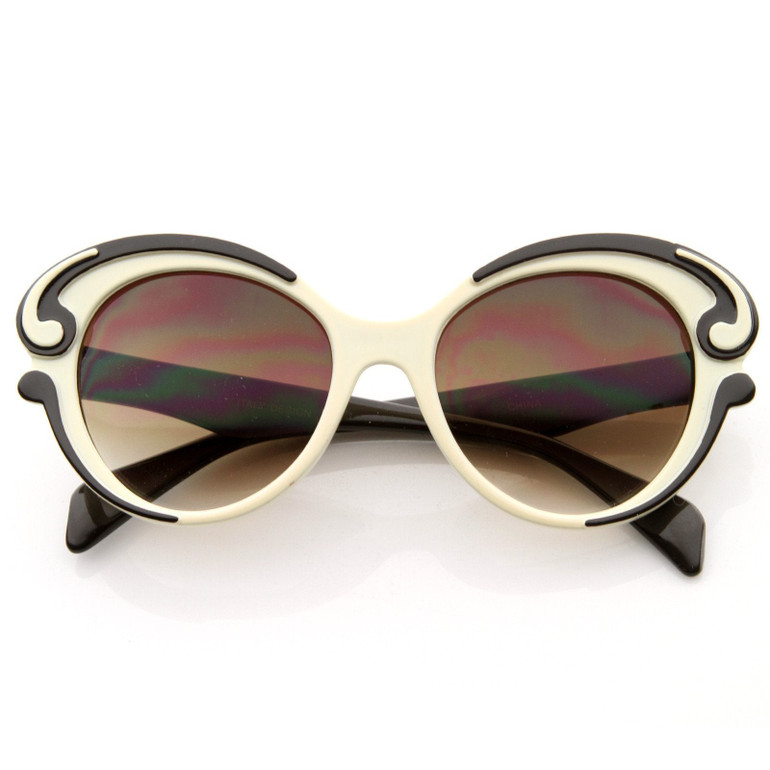 Designer Inspired Fashion Butterfly Sunglasses 8564