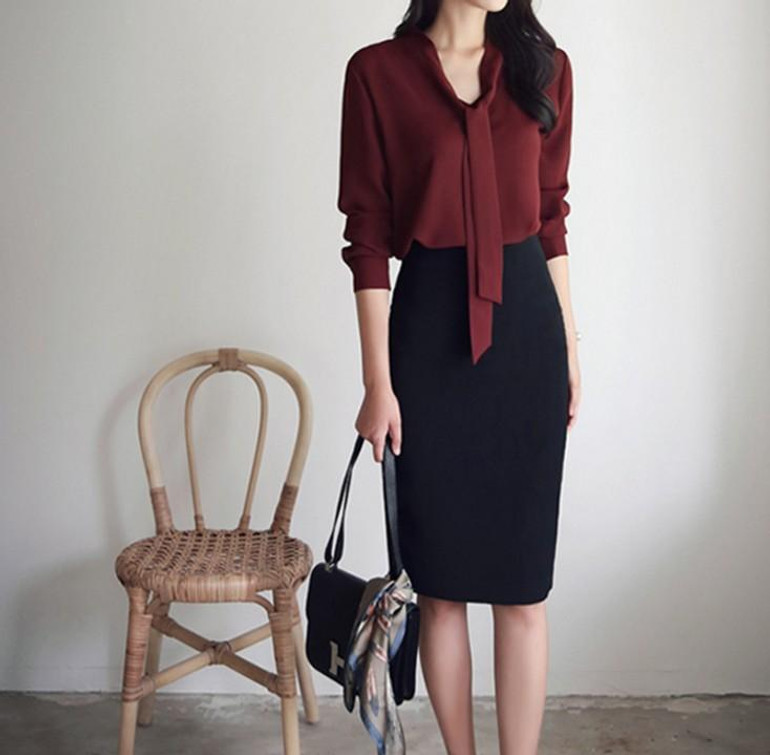LXUNYI Fall 2017 Formal Office Skirt For Women Knee Length Korean Work Slim Ladies Skirts Pencil Black White High Waist Skirt