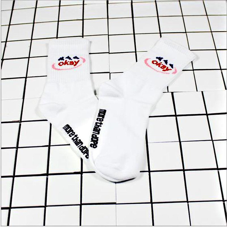 Sale 1 Pair Cotton 9 Patterns Women Men Cotton Socks Funny Dinosaur Baseball Gun Fire Patterned Socks Creative Lovers Sock