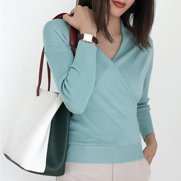 Colorfaith Women Pullover Sweater 2018 Knitting Autumn Winter Multi Colors Sexy V-Neck Elegant Bottoming Ladies Tops SW1018