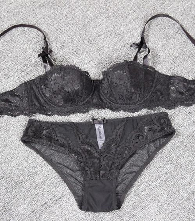 Underwear Women Bra Set Deep half cup  Plus Size Lingerie Sexy Transparent Lace Bra And Panty Set Push Up Lace Brassiere bs350 Underwear Women Bra Set Deep half cup  Plus Size Lingerie Sexy Transparent Lace Bra And Panty Set Push Up Lace Brassiere bs350
