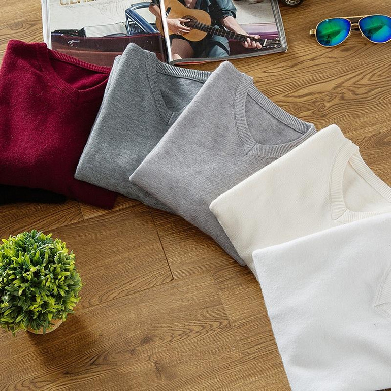 BKTrend Solid Color Pullover Men V-Neck Sweater Men Long Sleeve Mens Sweaters Wool Casual Brand Cashmere Knitwear Pull Homme