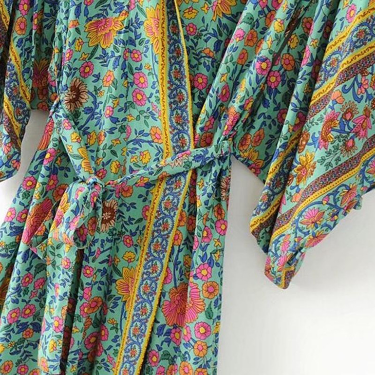 Boho Vintage Floral Print Sashes Long Kimono Shirt Women 2018 New Fashion Cardigan Coat Batwing Sleeve Loose Blouse Femme Blusa