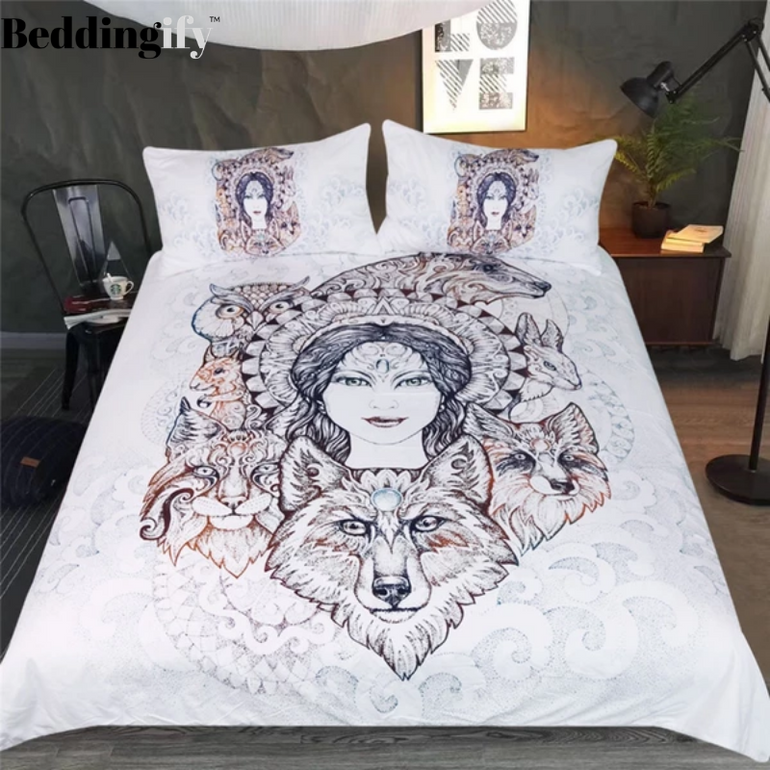 Woman Wolf Bedding Set