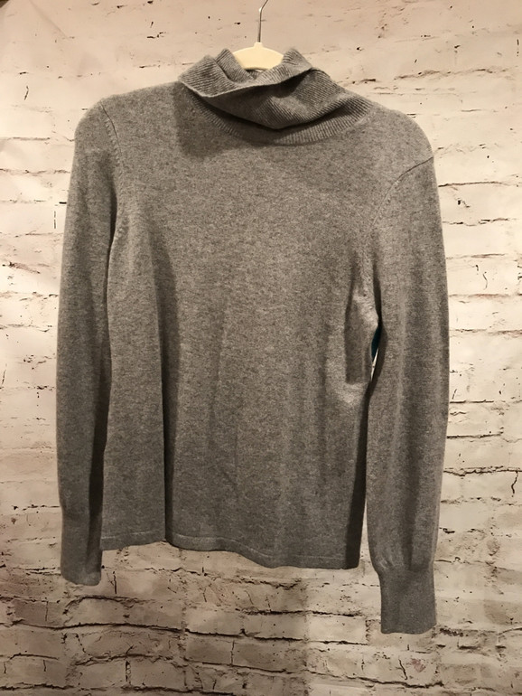 GRAY 100% CASHMERE TURTLENECK
