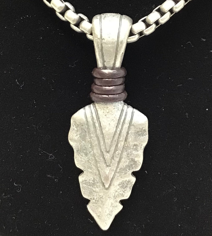 Spearhead Pendent