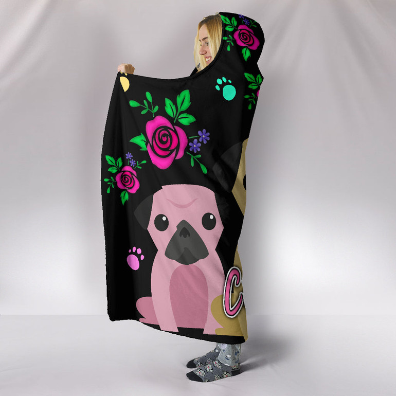 CHARMING PUGS HOODED BLANKET CHARMING PUGS HOODED BLANKET