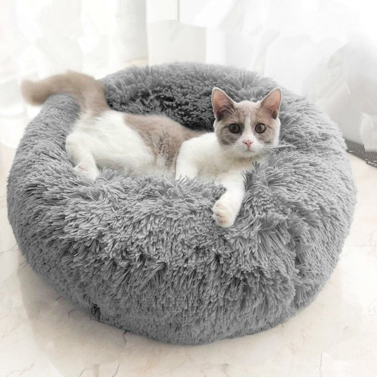 Round Winter Warm Sleeping Beds for Pets Round Winter Warm Sleeping Beds for Pets