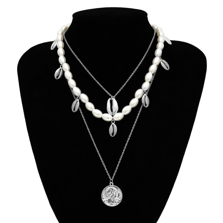 Pearl Choker Seashell Pendant Necklace
