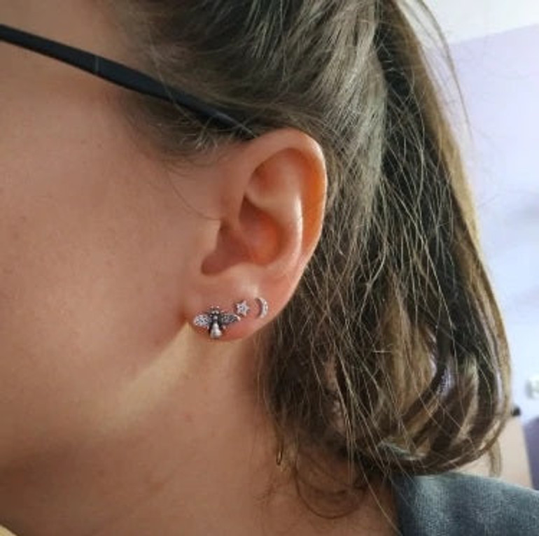LilyBee.Co 925 Sterling Silver Sweet Bees Stud Earrings