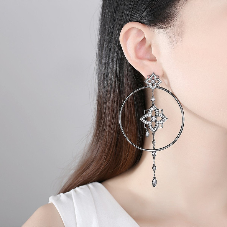 'Oleria' Earrings - 18K White/Black Gold Finish