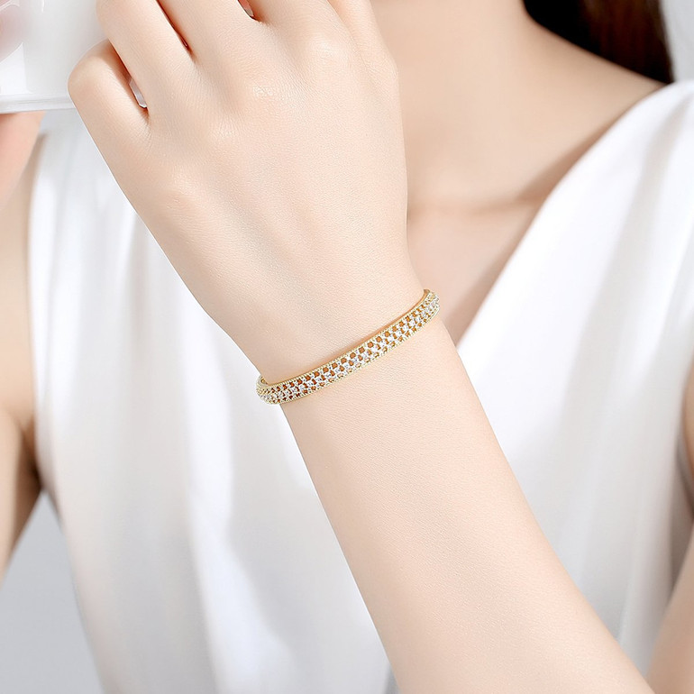 'Gaudiosa' Bracelet - 18K Gold Finish