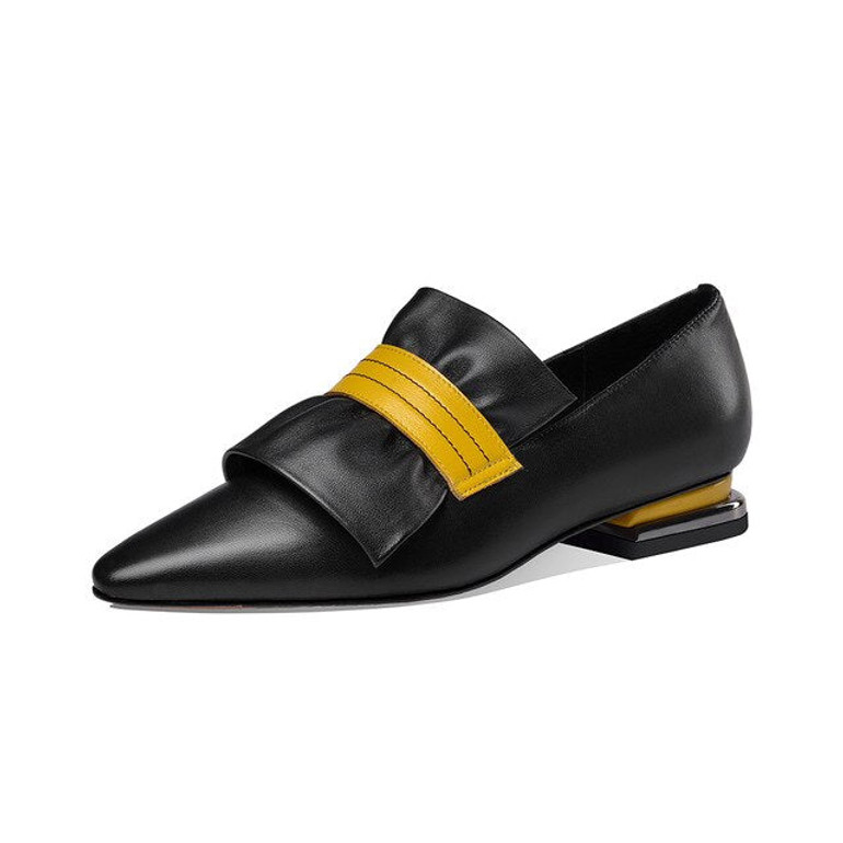 SOPHITINA Women’s Shoes Leisure Elegant Sheepskin Handmade Pumps Women Pointed Toe Square Heel Pleated Casual Ladies Pumps SO534