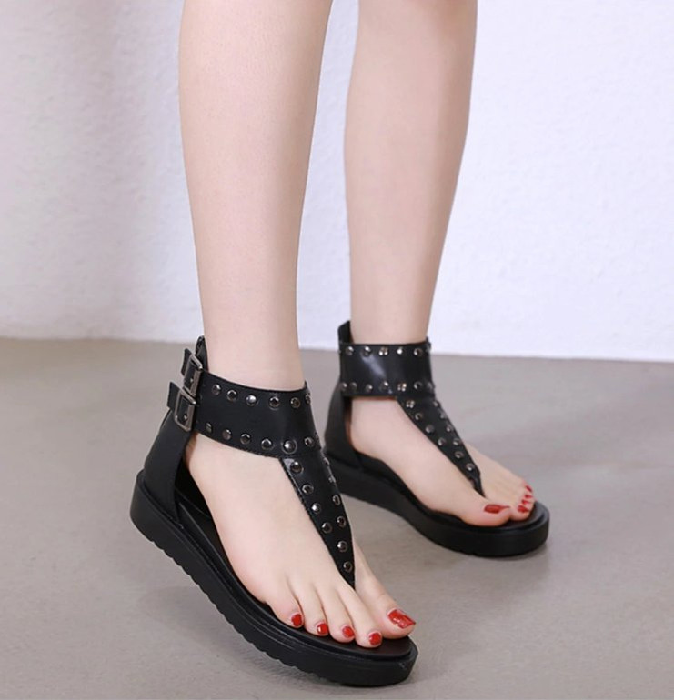 GURAY Sandals
