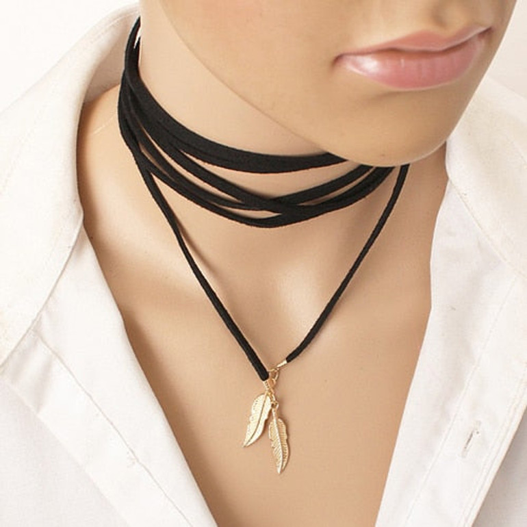 Cool black leather Leaf necklace
