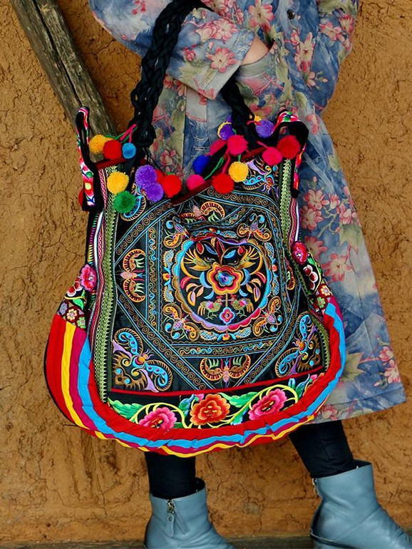 Vintage Ethnic Style Floral Embroidery Shoulder Bag