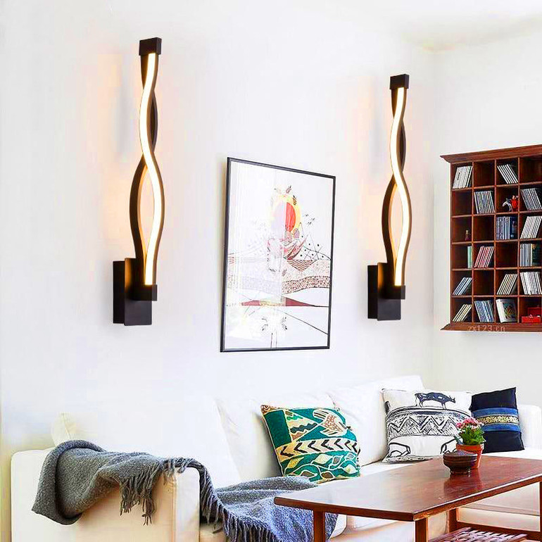 Modern Minimalist Wall Lamp