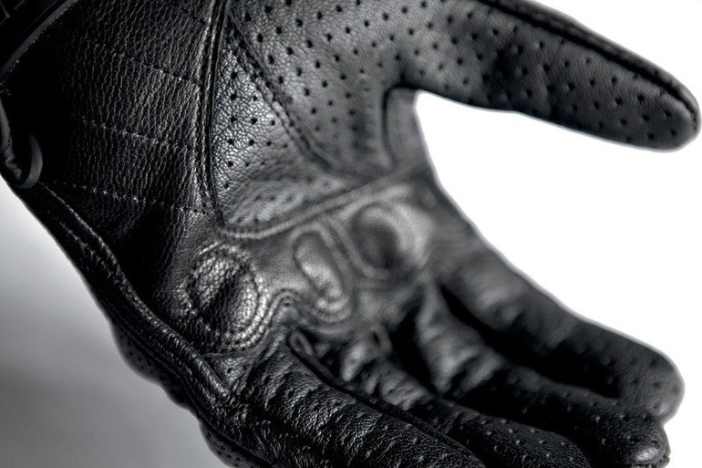 Retro Pursuit Perforated Real Leather Safety Motorcycle Gloves Retro Pursuit Perforated Real Leather Safety Motorcycle Gloves