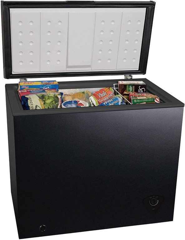 Arctic King 7.0 cu ft Chest Freezer in Black