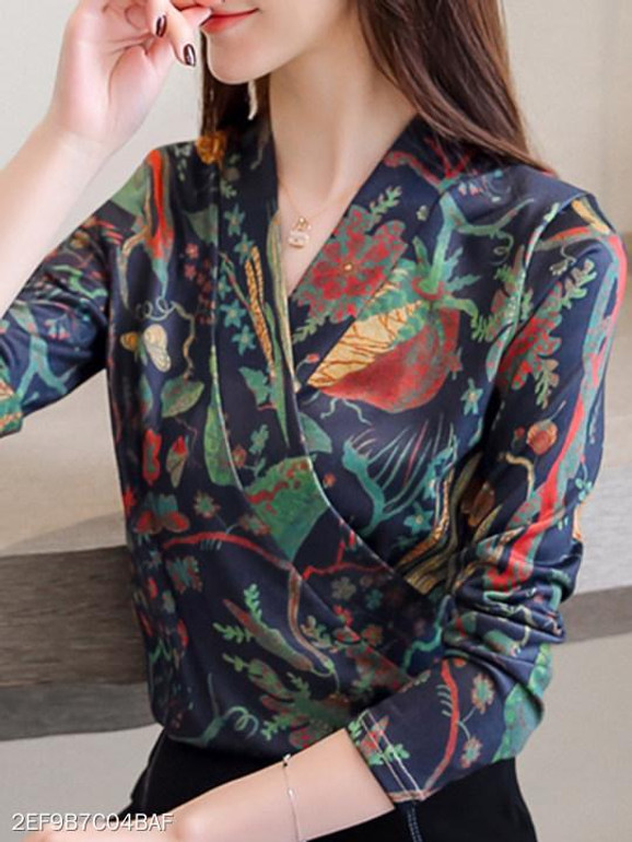 Turtle Neck Print Blouses