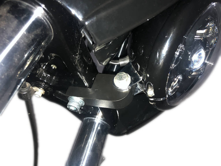 Harley Dyna Street Bob FXDXT T-Sport Front Fairing Club Style Headlight Relocation Block Custom Fairing Light Bracket