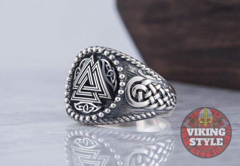 Valknut Ring II - Endless Knot, 925 Silver