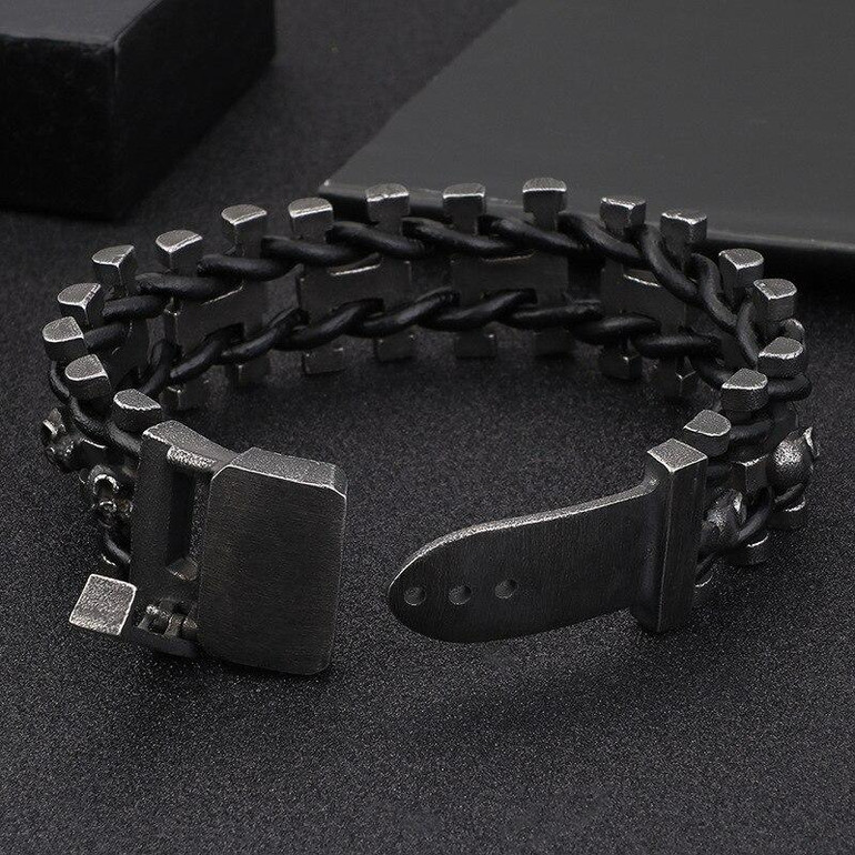 Stainless Steel Motorcycle Chain Antique Black Bracelet with Skulls