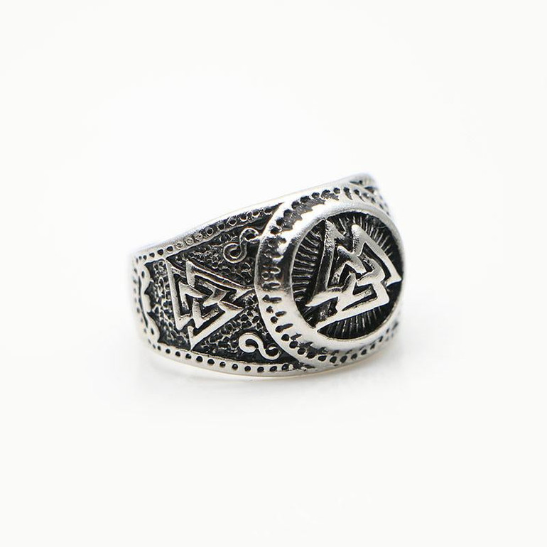 Valknut Ring