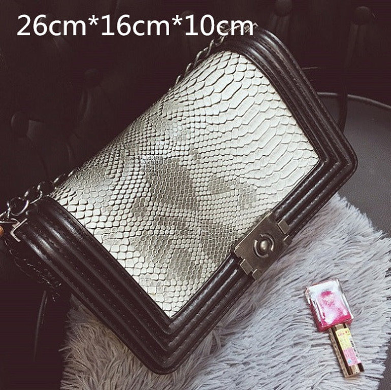 Chain Shoulder Plaid Cross body  Messenger Bag Chain Shoulder Plaid Cross body  Messenger Bag