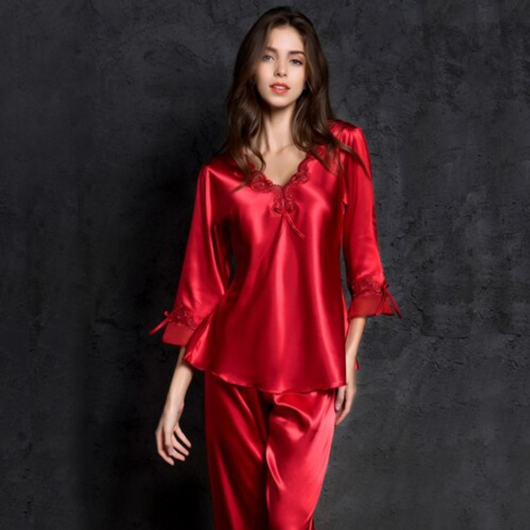 Ice Silk Suit Long Sleeve silk pajamas Thin Bud Silk sleepwear