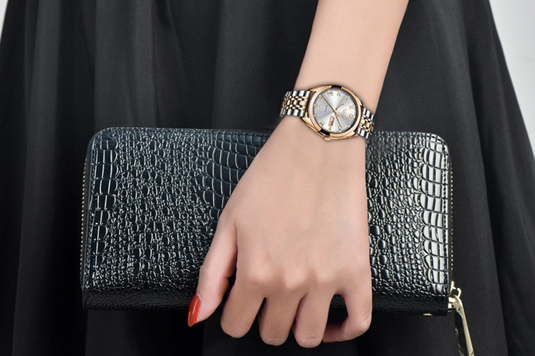 Rose Gold Luxury Wrist Watch Rose Gold Luxury Wrist Watch