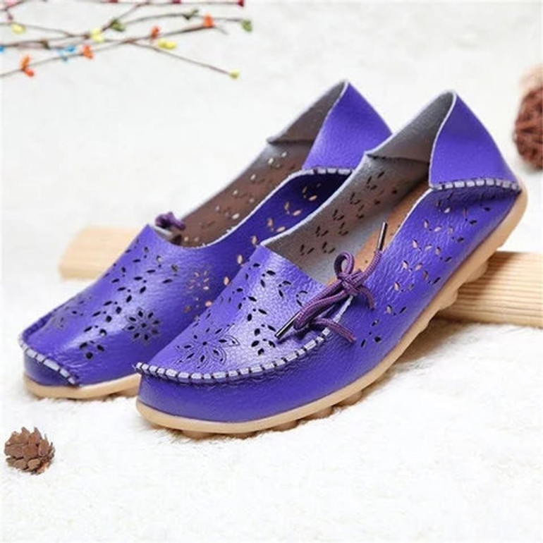 Large Size Breathable Hollow Out Flat Lace Up Soft Shoes