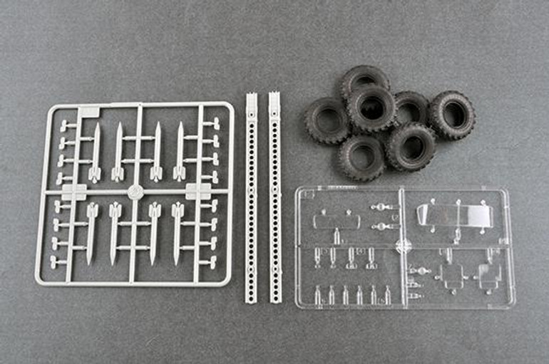 Trumpeter 1/35 Soviet 2B7R Multiple Rocket Launcher BM13 NMM (New Tool) Kit