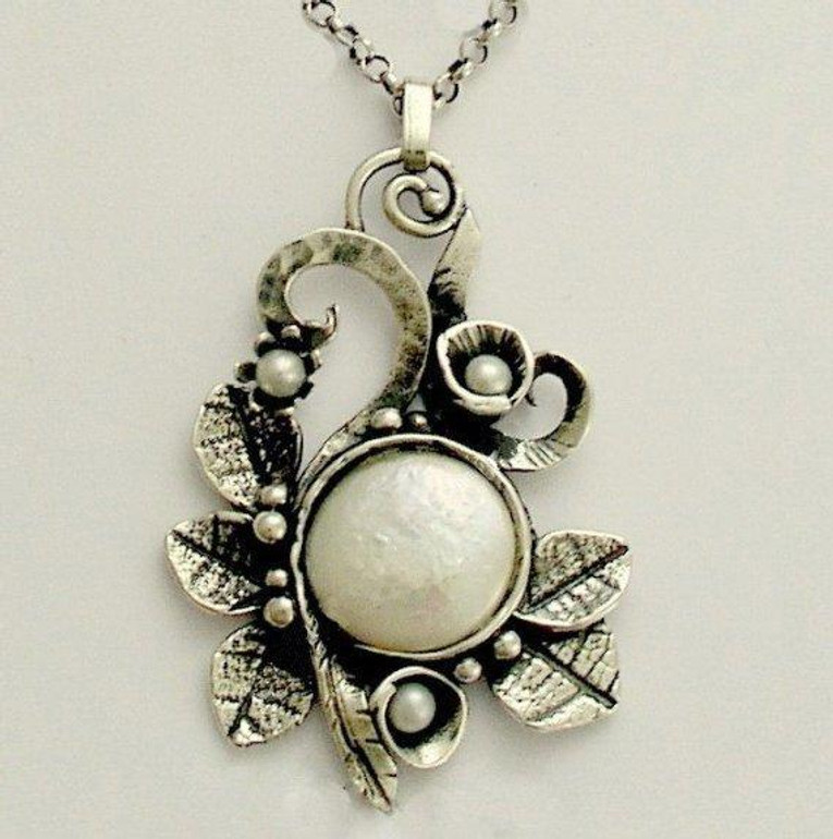 Nature jewelry, Leaf necklace, silver pendant, leaves necklace, pearl necklace, botanical jewelry, vine pendant, unique- Crazy love N4630A