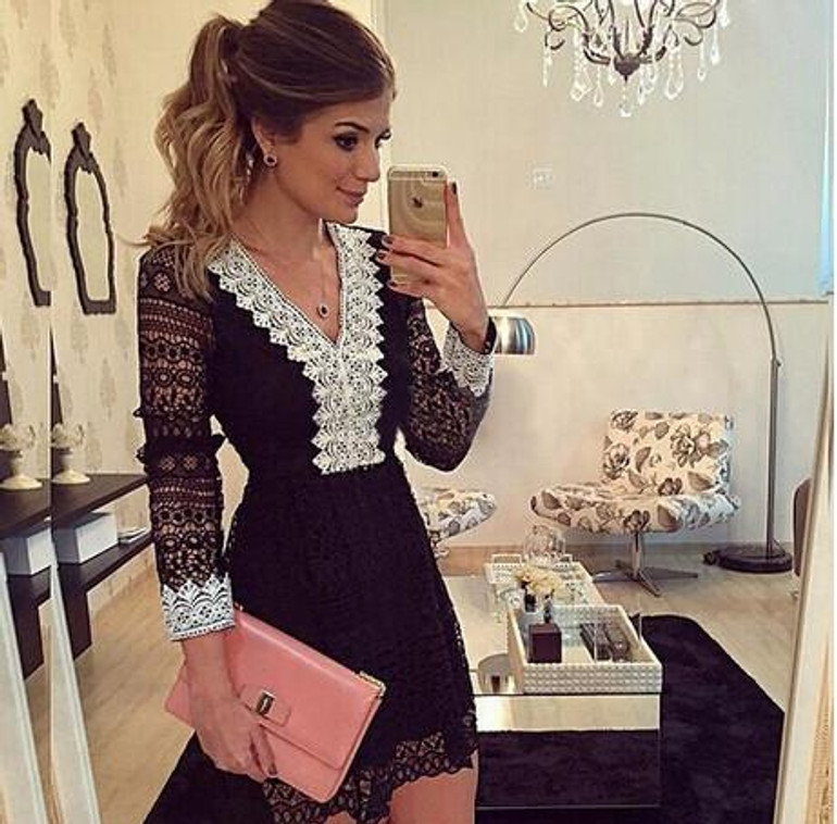 2017 new fashion women's A-line Dress sexy black hollow out dress casual lace with long sleeve mini dess