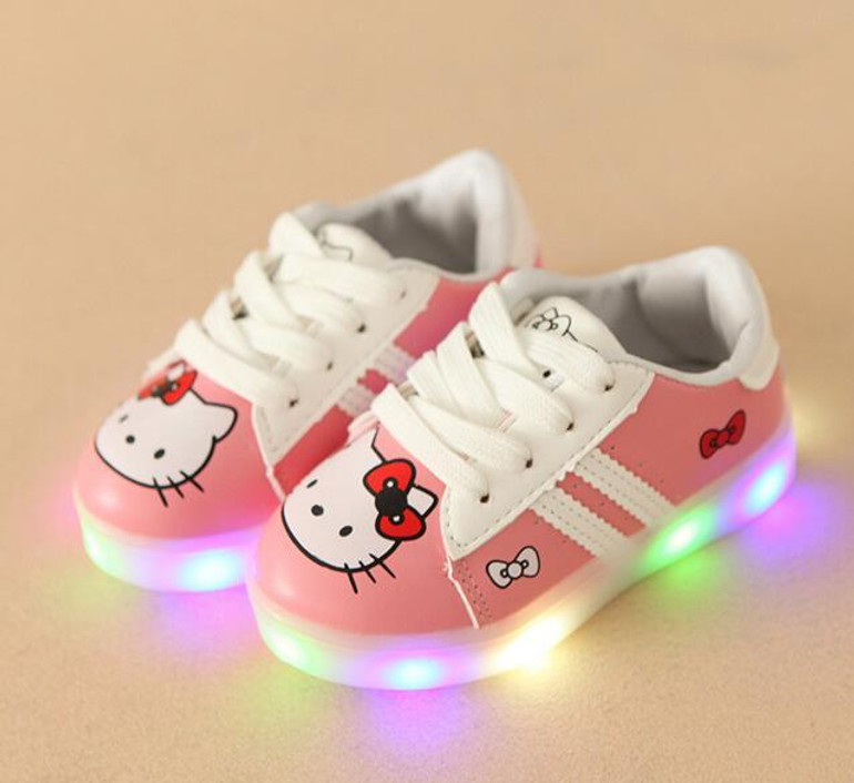 New 2017 European fashion lighted colorful kids sneakers Cool high quality baby children shoes casual hot sales boys girls shoes