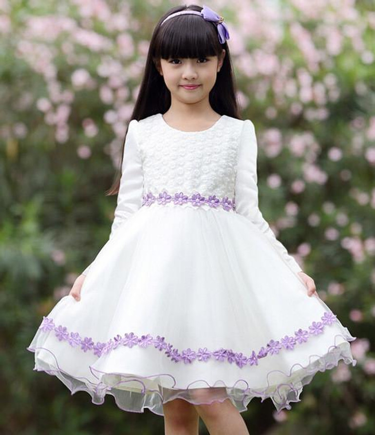 Flower Girl Dress For Weddings 2017 Pageant Ball Gowns White Lace Autumn Long Sleeve First Communion Dresses For Girls