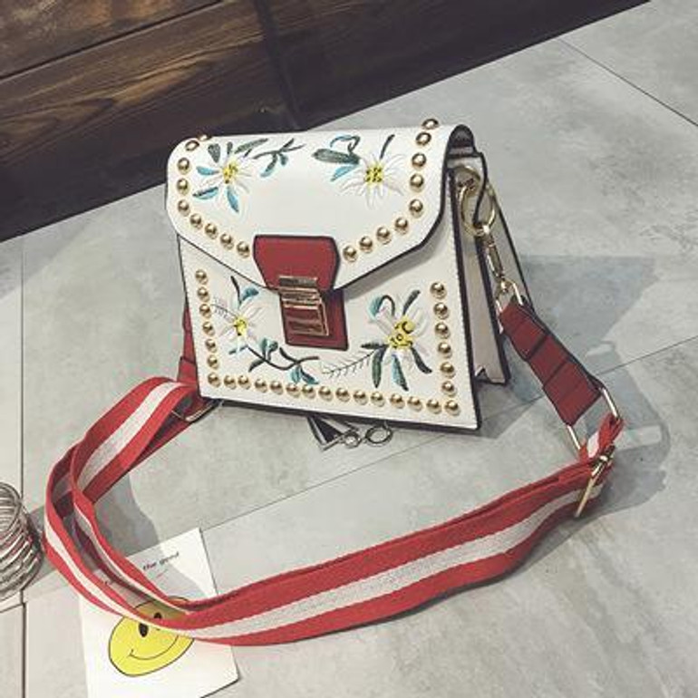 Flower embroidery women messenger bags women famous brands rivets shoulder bags mini fashion lock handbags totes