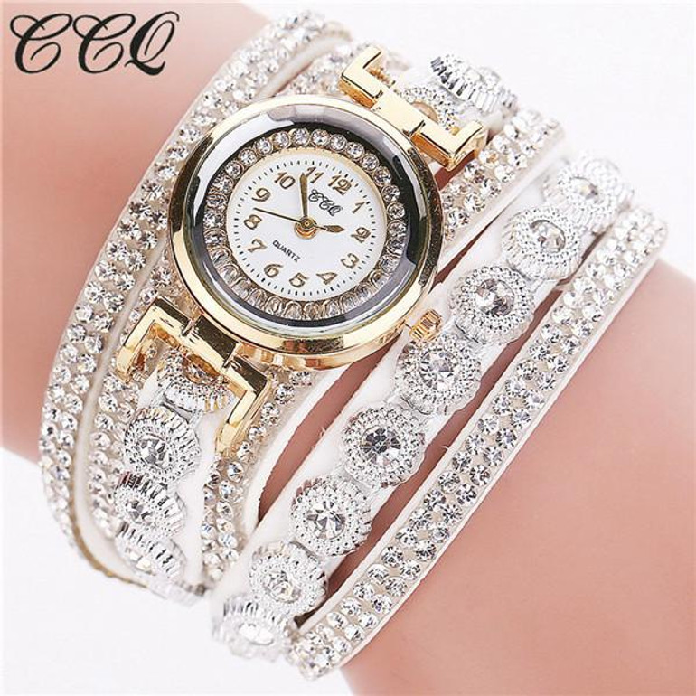 CCQ 2016 Fashion Watch Women Luxury Rhinestone Bracelet Wristwatch Ladies Quartz Watch Casual Women Clock Relogio Feminino C43