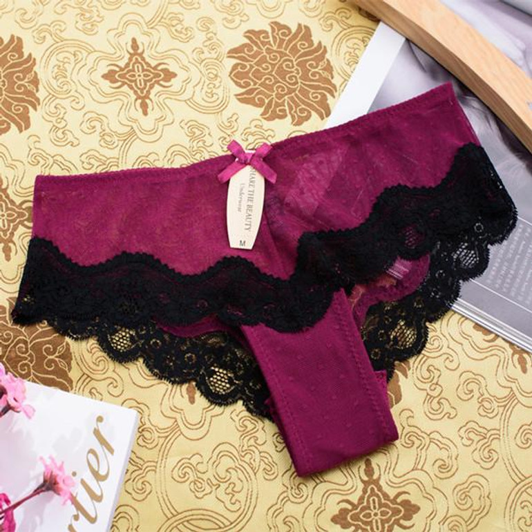 Hot Sale Sexy Women Cotton Lace Seamless Underwear Women T Panties G String Women's Briefs Calcinha Lingerie Tanga Thong