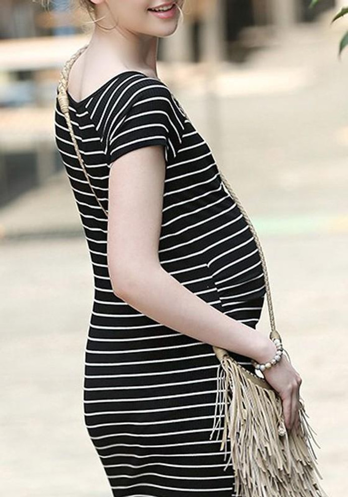 Casual Black-White Striped Round Neck Short Sleeve Plus Size Casual Maternity Mini Dress