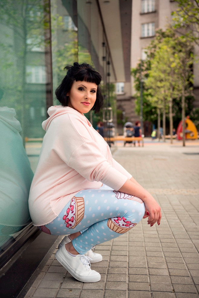 Large Size Leggings Muffin Dots Printed High Waist Leggins Plus Size Trousers Stretch Pants